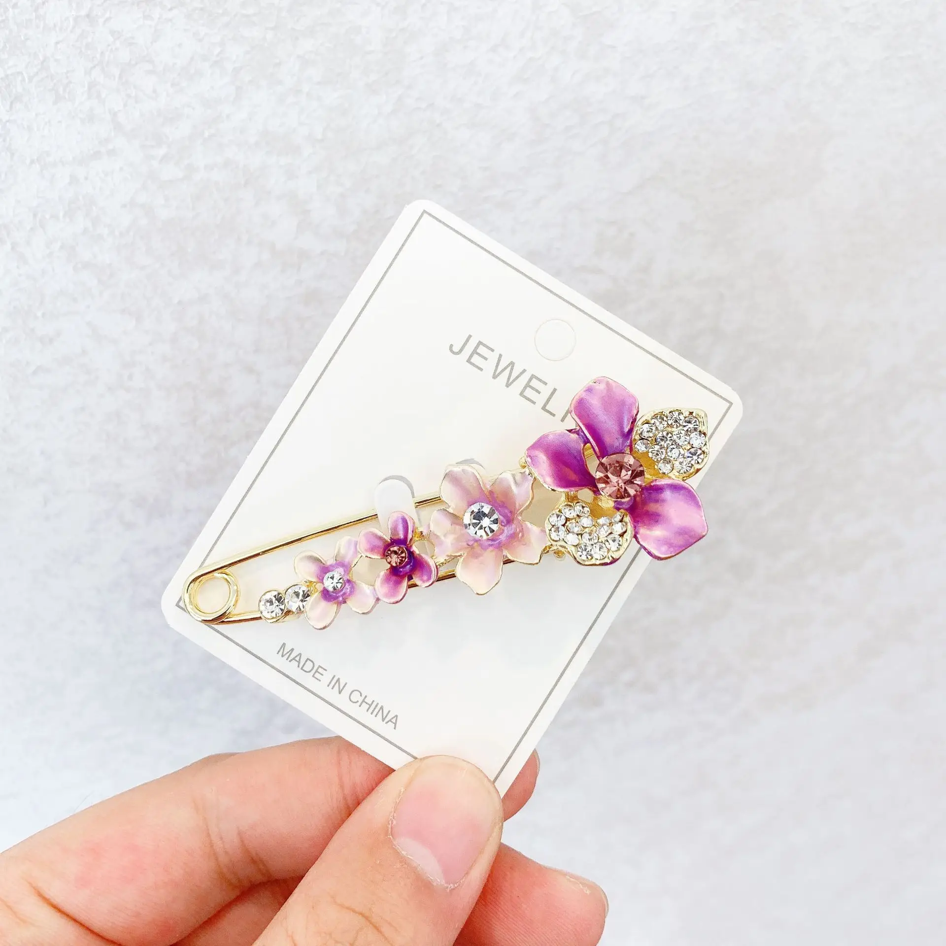 Broches mignonnes en forme de  - Women'S Accessories Gift Ideas avis et prix